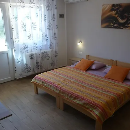 & Milka Guest house 3*